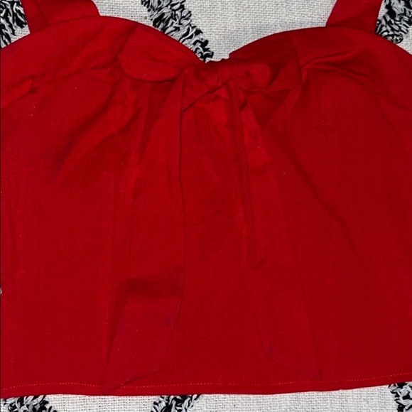 Sienna Sky Red Crop Top Size L - Picture 3 of 6